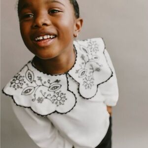 Zara White Collar with Black Embroidery